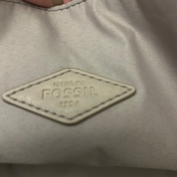 Vegan Fossil Super-Cute Faux Leather Shoulder Bag - Picture 11 of 13